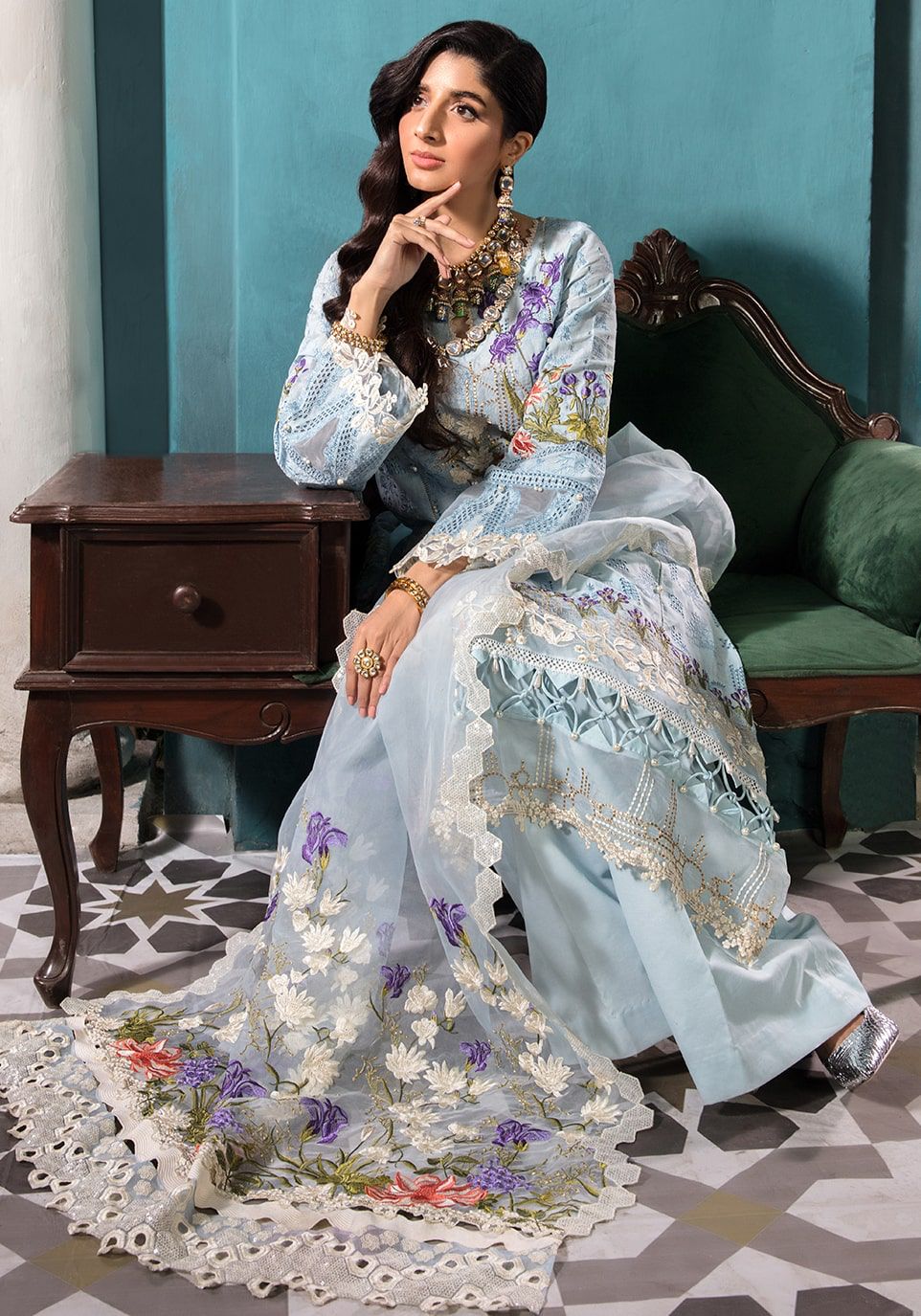 ELAF Luxery Lawn 3pc Unstitched suit